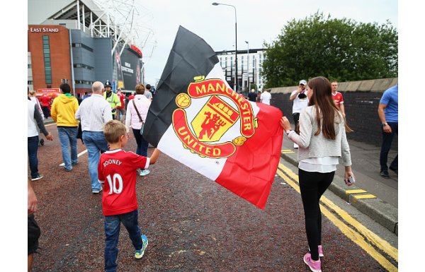 'Manchester United - Newcastle maçı öncesi renkli görüntüler