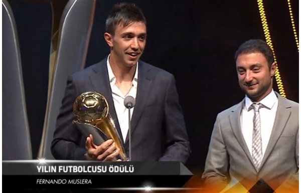 Yılın futbolcusu: Fernando Muslera
