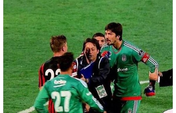 'Gençlerbirliği - Beşiktaş maçında gerilim