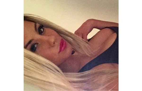 'Stoch'un sevgilisinden ilginç pozlar