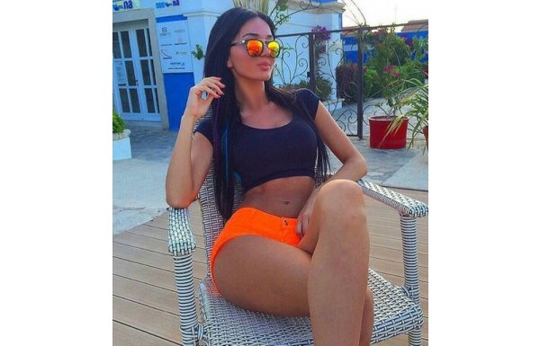 Instagram fenomeni Cansu Taşkın