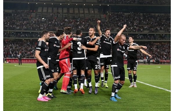 Spor yazarlarının Beşiktaş - Fenerbahçe yorumları