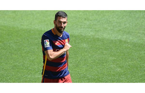 11) Arda Turan