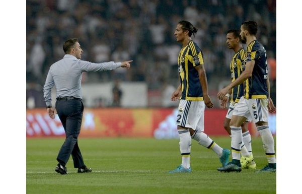 Fenerbahçe'de neler oluyor? Sakatlıkların sebebi ne?