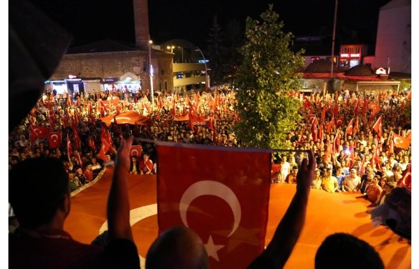Taraftar gruplarından teröre tepki