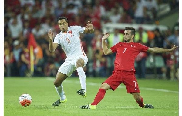 'Spor yazarlarının Türkiye-Hollanda yorumları