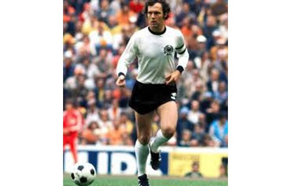 4 - Beckenbauer