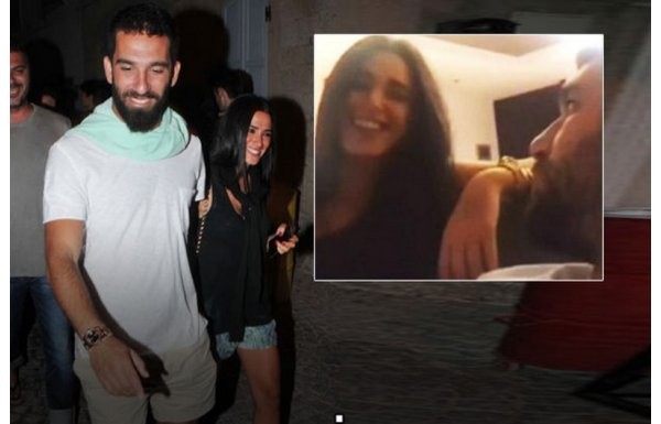 'Aslıhan Doğan'dan sevgilisi Arda Turan'a Fenerbahçe sorusu...