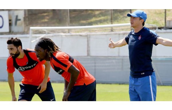 Trabzonspor idmanında kavga! Şota kovdu...