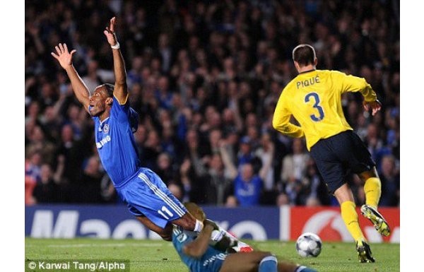 Drogba sosyal medyada alay konusu oldu