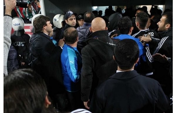 'Bursa'da maç bitti, kavga çıktı!