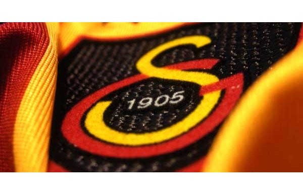 'Galatasaray'da çifte transfer bombası