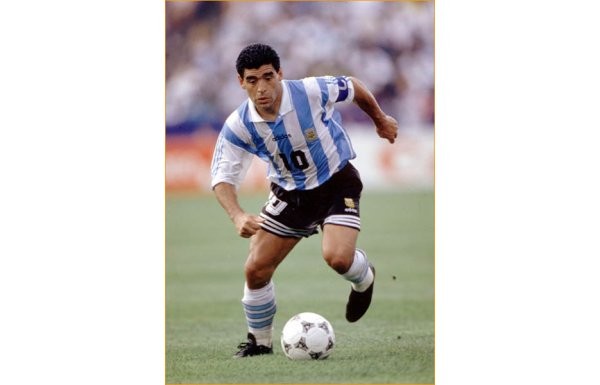 10 - Maradona