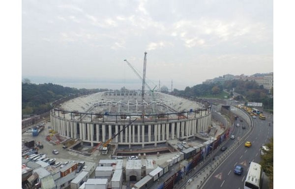 Çatısı kaldırılan Arena'da son durum