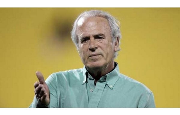 'Mustafa Denizli'ye göre yılın 11'i