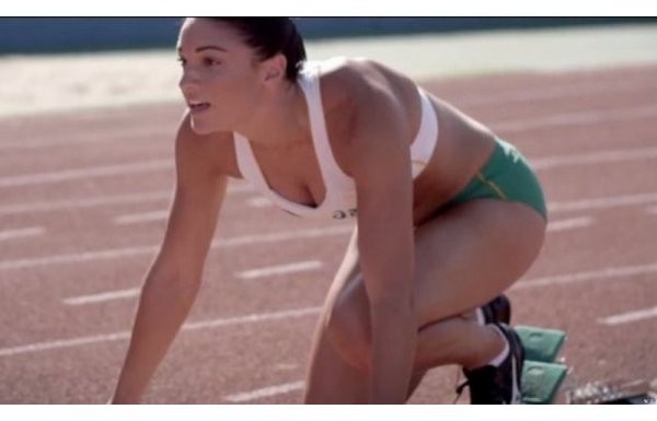 'Jenneke'den seksi klip