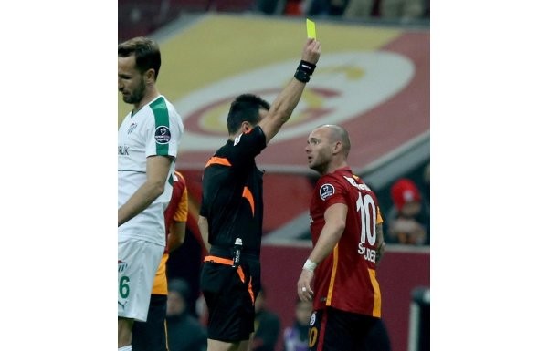 'Galatasaray - Bursaspor maçının hakemi nasıldı?