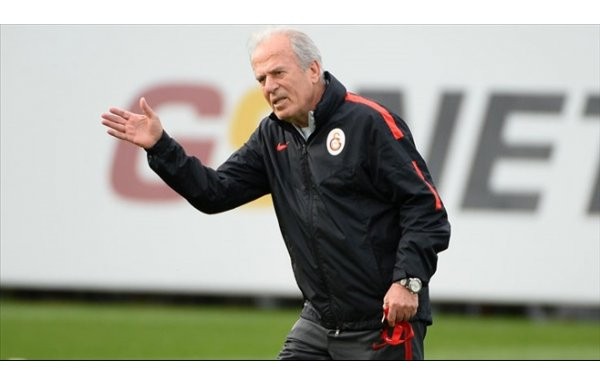 'Mustafa Denizli'nin derbi sürprizi