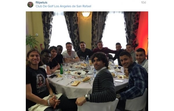 Sosyal medya günlüğü (18 Aralık 2015)