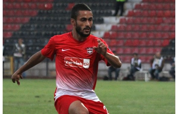 Süper Lig'de kendi kalesine gol atan futbolcular