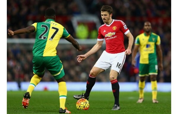 İngiltere'den bedavaya alınacak 10 değerli futbolcu