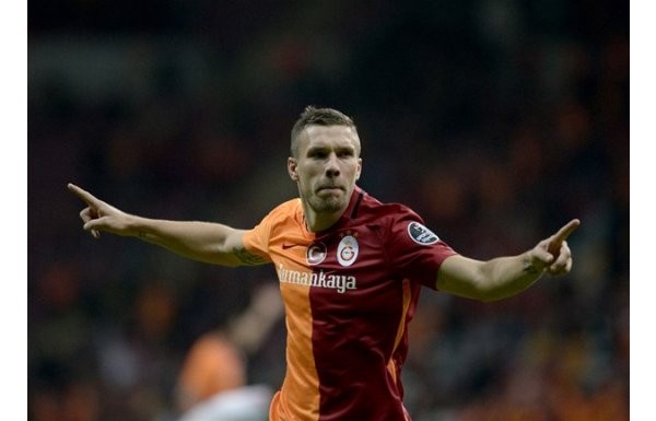9 - Lukas Podolski