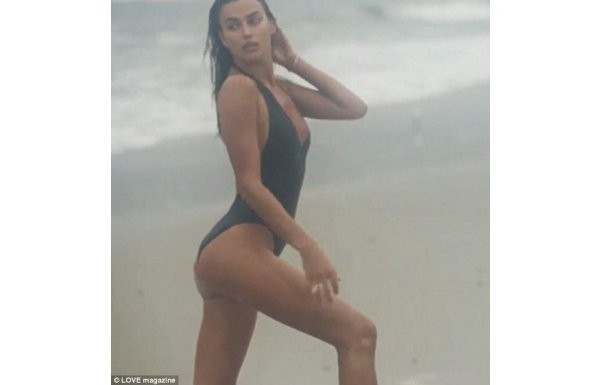 Irina Shayk -10 derecede nefes kesti