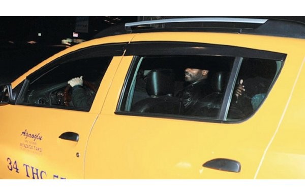 'Mbia ve NDoye yenilgiyi kutladı