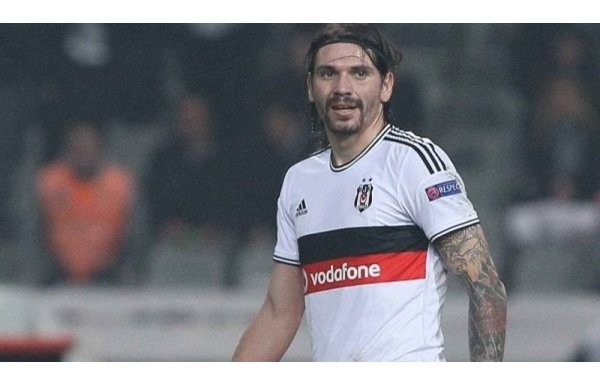 'Beşiktaş'ın muhtemel Galatasaray 11'i