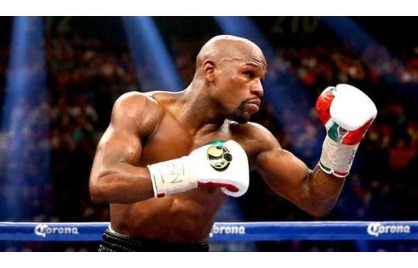 Mayweather bunu da yaptı!