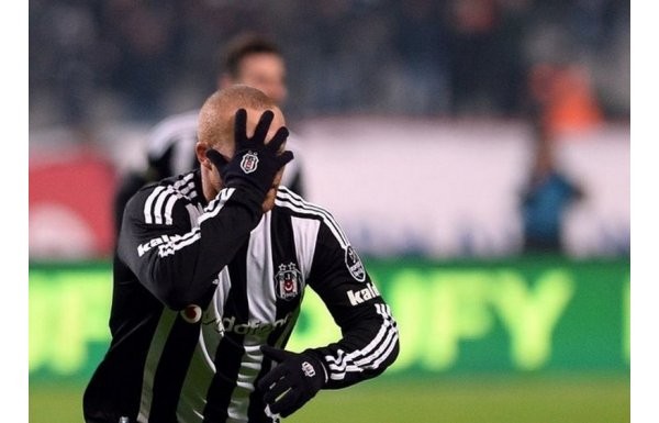 'Taraftarın #GökhanTöreing akımı