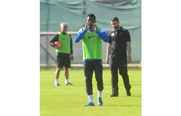 'Baba Eto'o idmana damga vurdu!