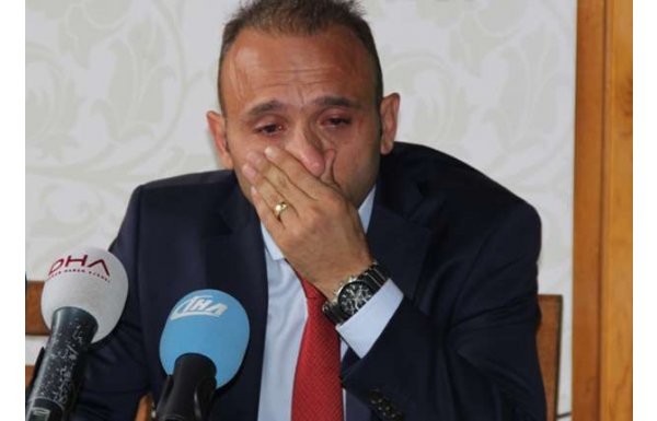 Deniz Çoban, özür dileyerek hakemliği bıraktı