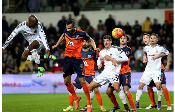 'Başakşehir - Beşiktaş maçının hakemi nasıldı?