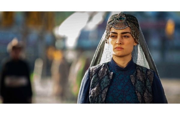 EVLİLİĞİN EŞİĞİNDEN DÖNDÜ 