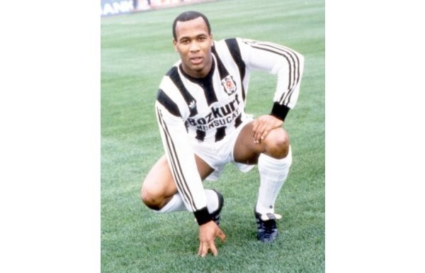 11 - Les Ferdinand