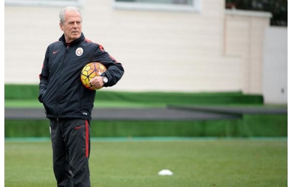 'Mustafa Denizli, Galatasaray'dan ayrılırsa...