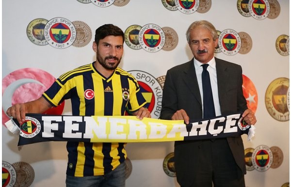 ŞENER ÖZBAYRAKLI