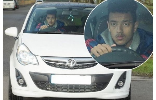 'Manchester'ın genç oyuncusu arabasıyla gündeme oturdu