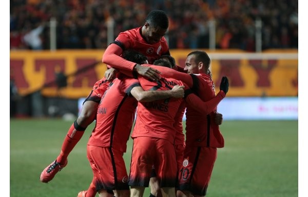 Akhisar Belediyespor - Galatasaray yorumları