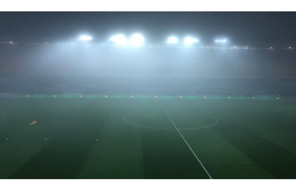 'Beşiktaş - Mersin İdmanyurdu maçındaki sis bulutları