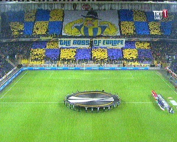 'Fenerbahçe'nin Braga maçındaki koreografisi
