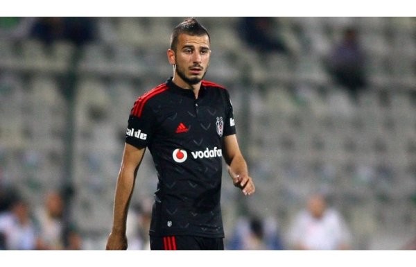 'Oğuzhan Özyakup'a sürpriz talip