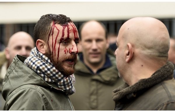 'Taraftarlar arasında kanlı kavga