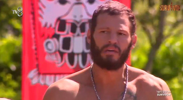 Survivor'da OLAY sözler! 'Hepinizi zıplatayım mı?'
