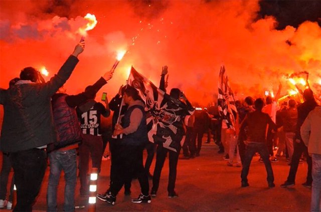 Taraftarı olduğunuz takımı seçme nedeniniz ne?