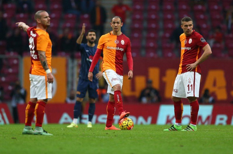Galatasaraylı yıldızdan FLAŞ ayrılık kararı