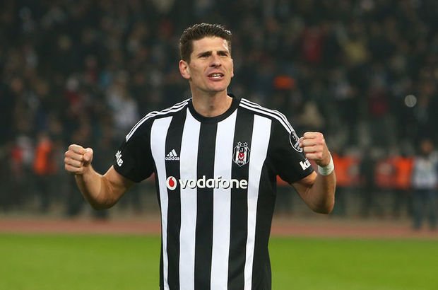 'Mario Gomez, Beşiktaş'ta kalacak mı?