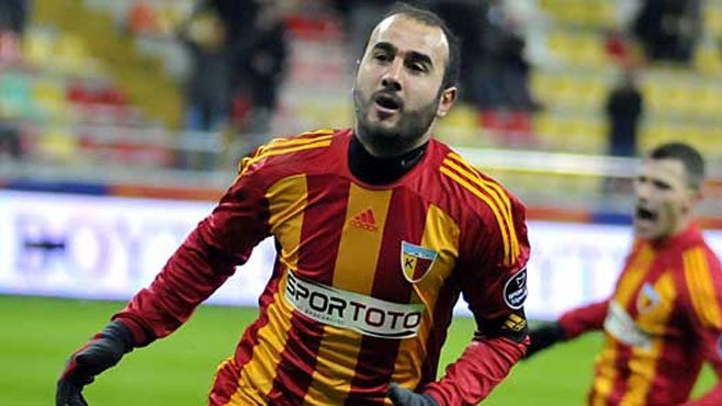 Bonservisine en fazla para ödenen Türk futbolcular