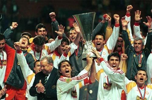 'UEFA'yı kazanan kadrodaydı, şimdi 30 TL'ye çalışıyor